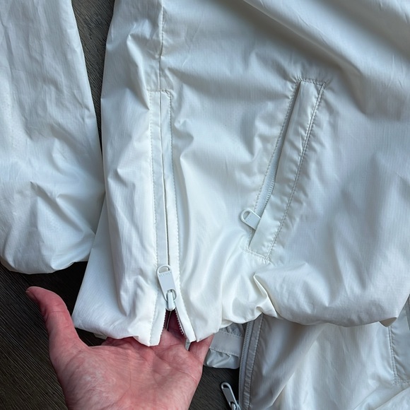 Athleta Sightseer Lace Jacket in Magnolia White (XXS) - EUC worn once! - Picture 7 of 14